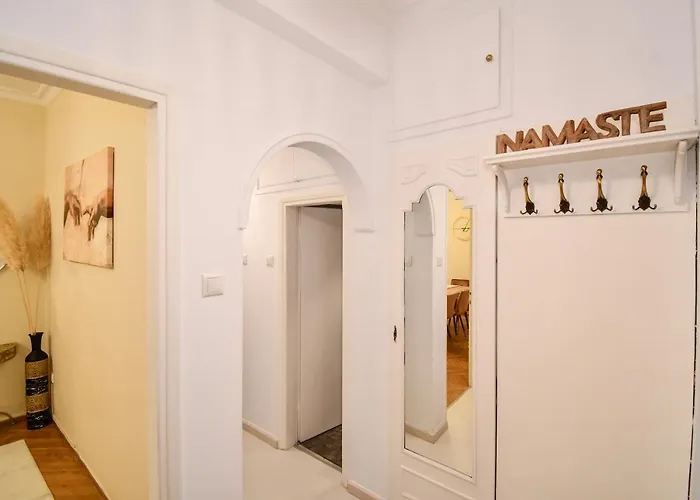 Porto Sea View - D. Gounari 5 *