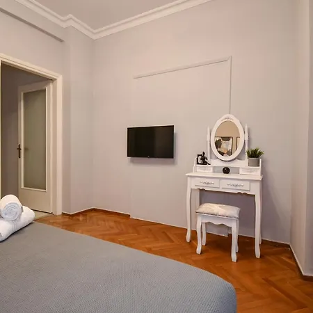 Appartement Porto Sea View - D. Gounari 5 *
