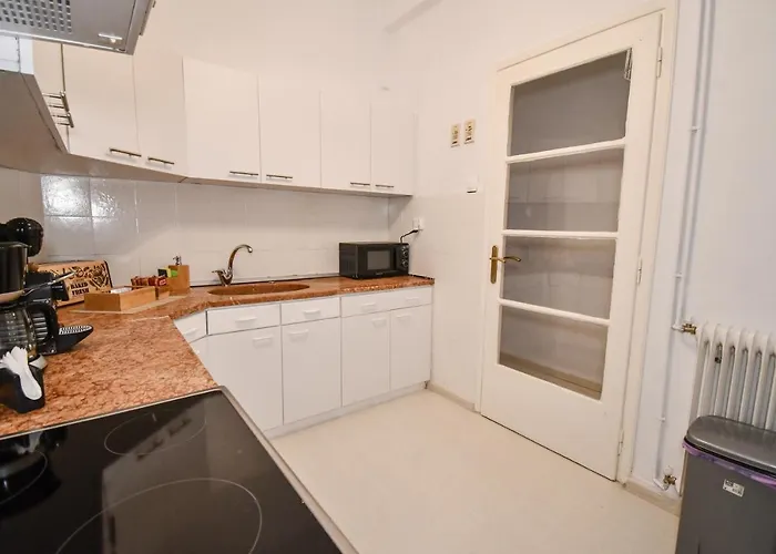 Porto Sea View - D. Gounari 5 *